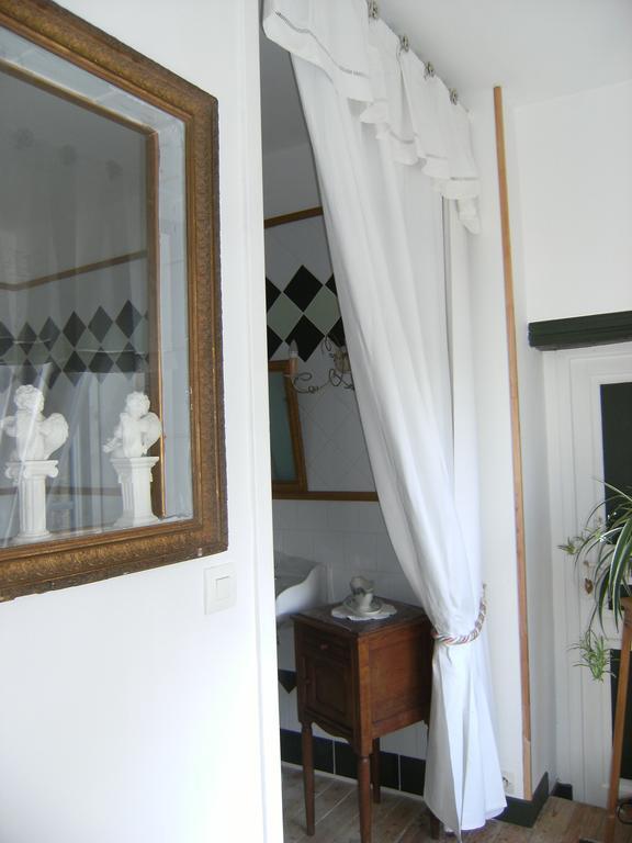 Le Relais Du Mont Chauve Bed & Breakfast Caumont-Sur-Aure Exterior photo