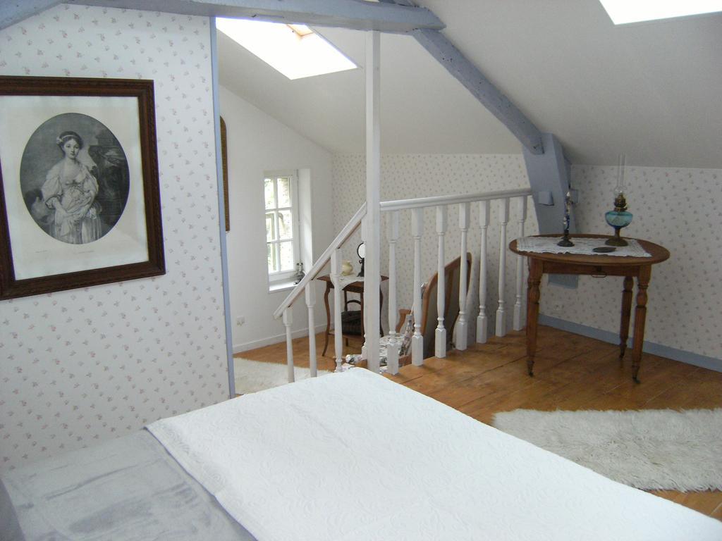 Le Relais Du Mont Chauve Bed & Breakfast Caumont-Sur-Aure Exterior photo