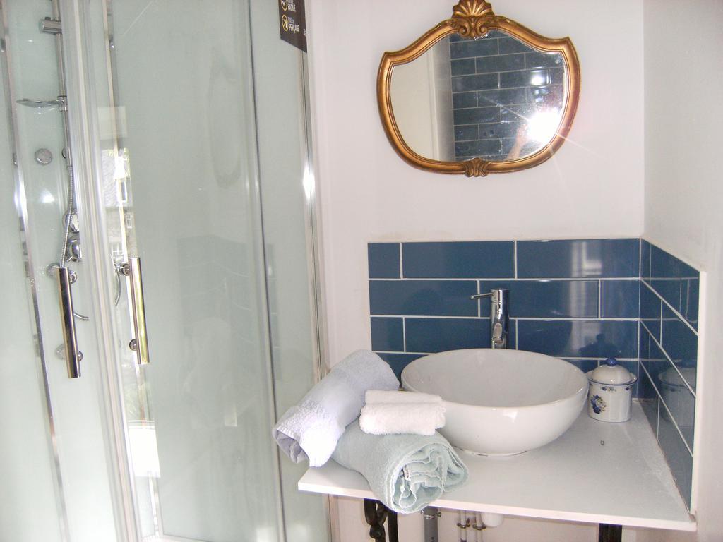 Le Relais Du Mont Chauve Bed & Breakfast Caumont-Sur-Aure Exterior photo