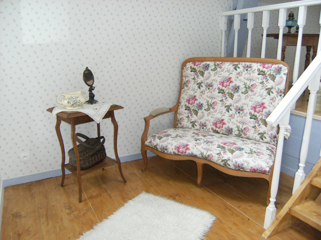 Le Relais Du Mont Chauve Bed & Breakfast Caumont-Sur-Aure Exterior photo